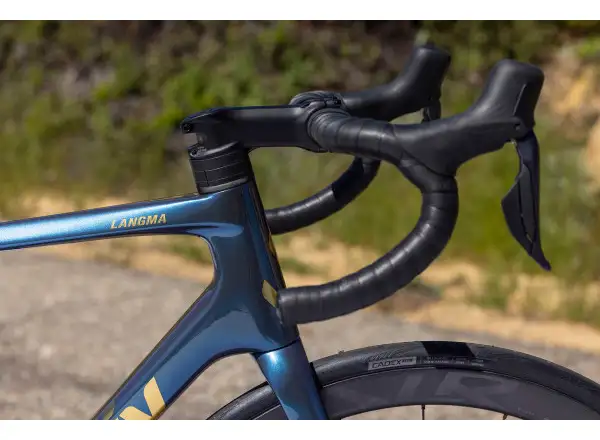 Liv Langma Advanced Pro 0 PC road bike Ocean Twilight