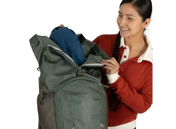 In stock New Osprey Transporter Roll Top backpack Pine Leaf
