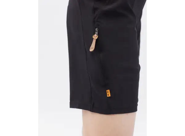Silvini Larrea women's gravel shorts Black