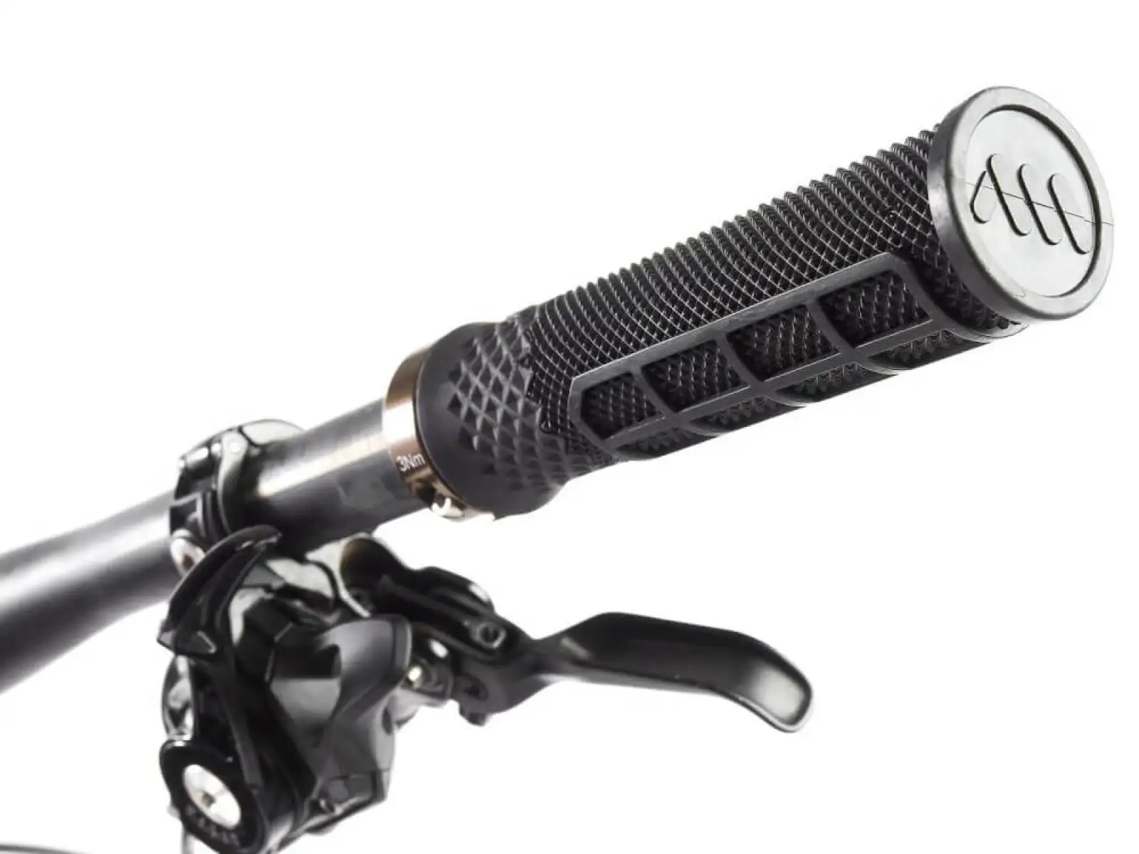 All Mountain Style Cero grips RedBull Rampage Black