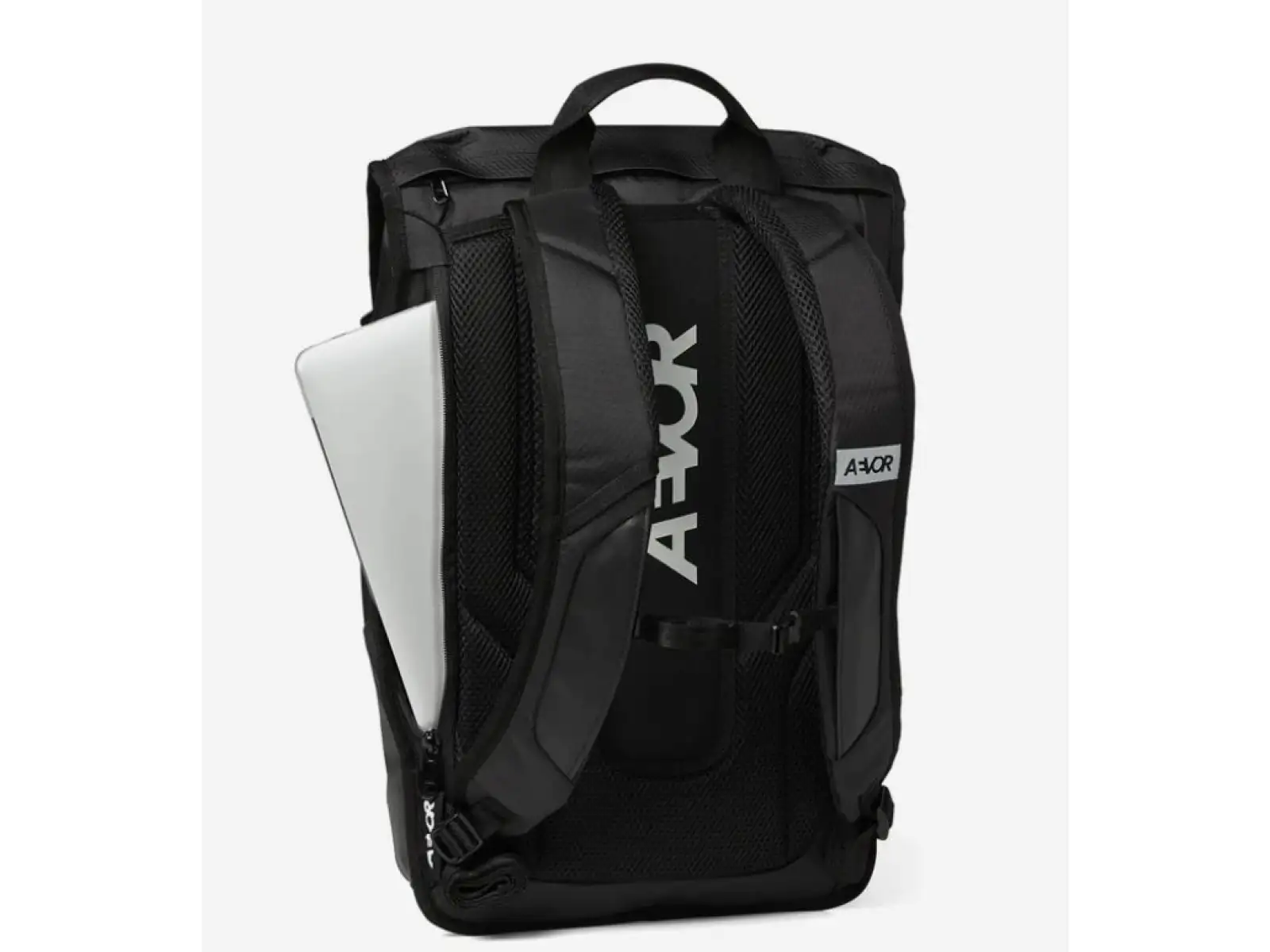 Aevor Daypack Proof backpack 28 l Proof Black