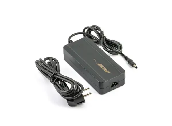 Apache Power 36 V - 42 V / 2.0 A 5.5 mm connector battery charger