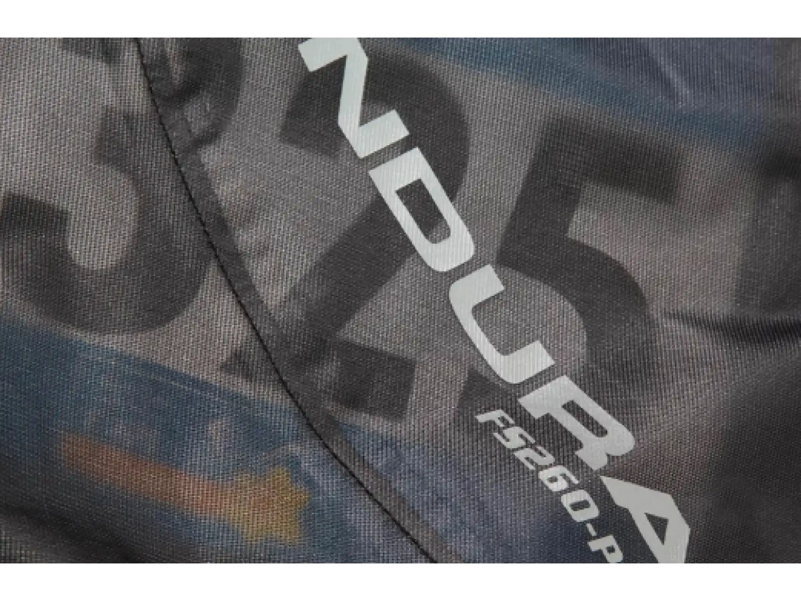 Endura FS260-Pro Adrenalin Race Cape II men's jacket Black