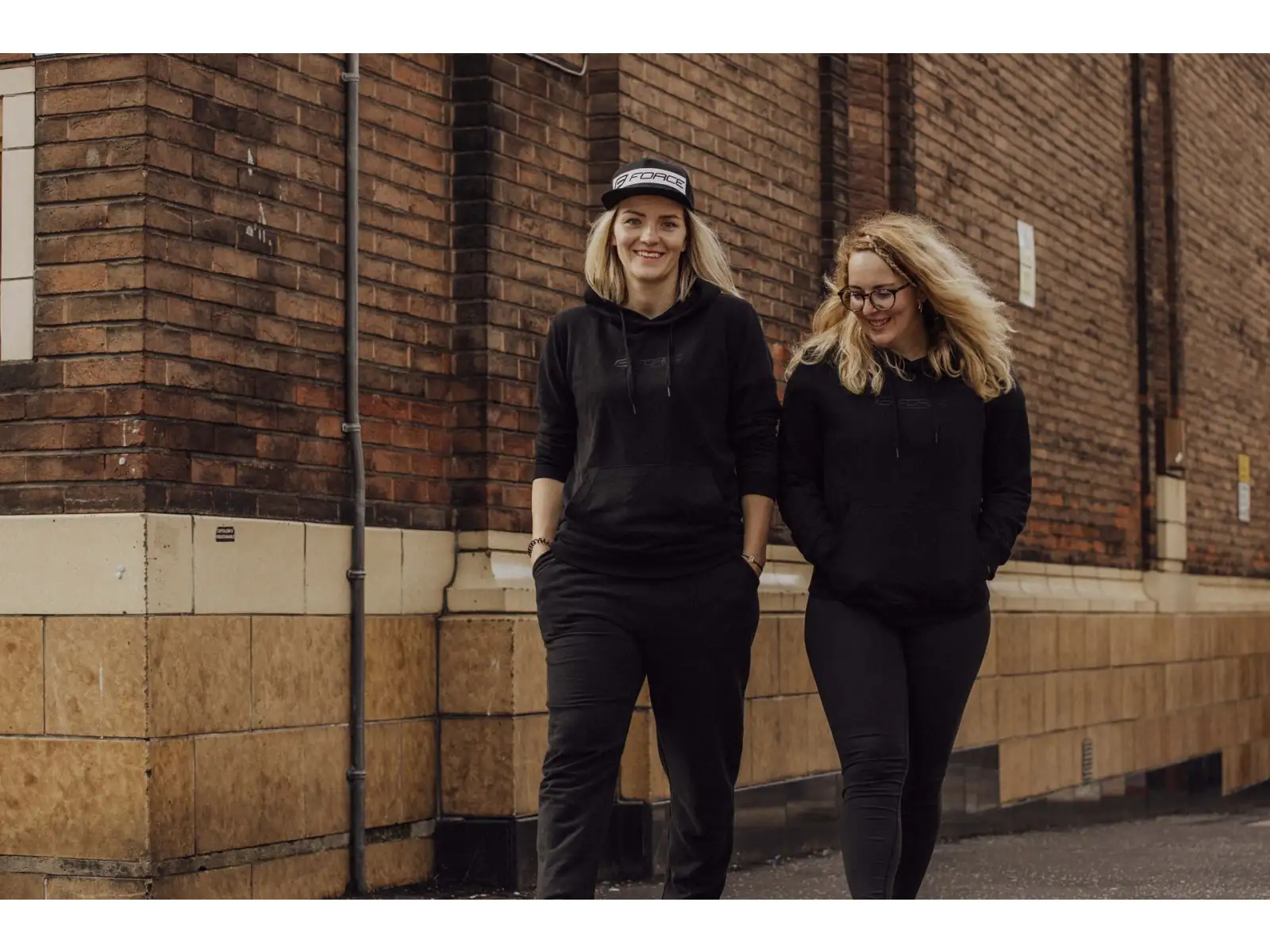 Force Comfy Lady women's hoodie black