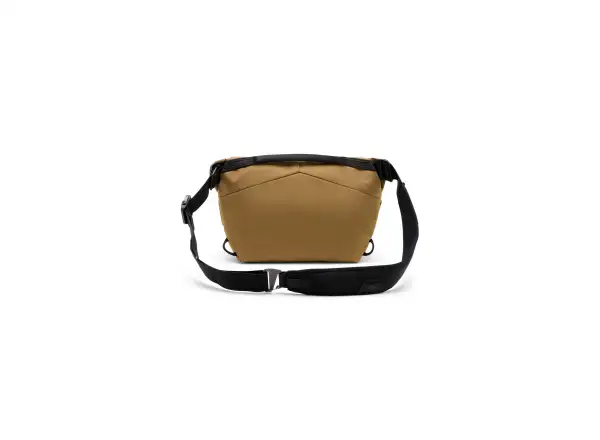 Peak Design Everyday Sling 3 l backpack Coyote