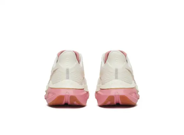 Saucony Endorphin Speed 5 women's running shoes Ivory/Mauve