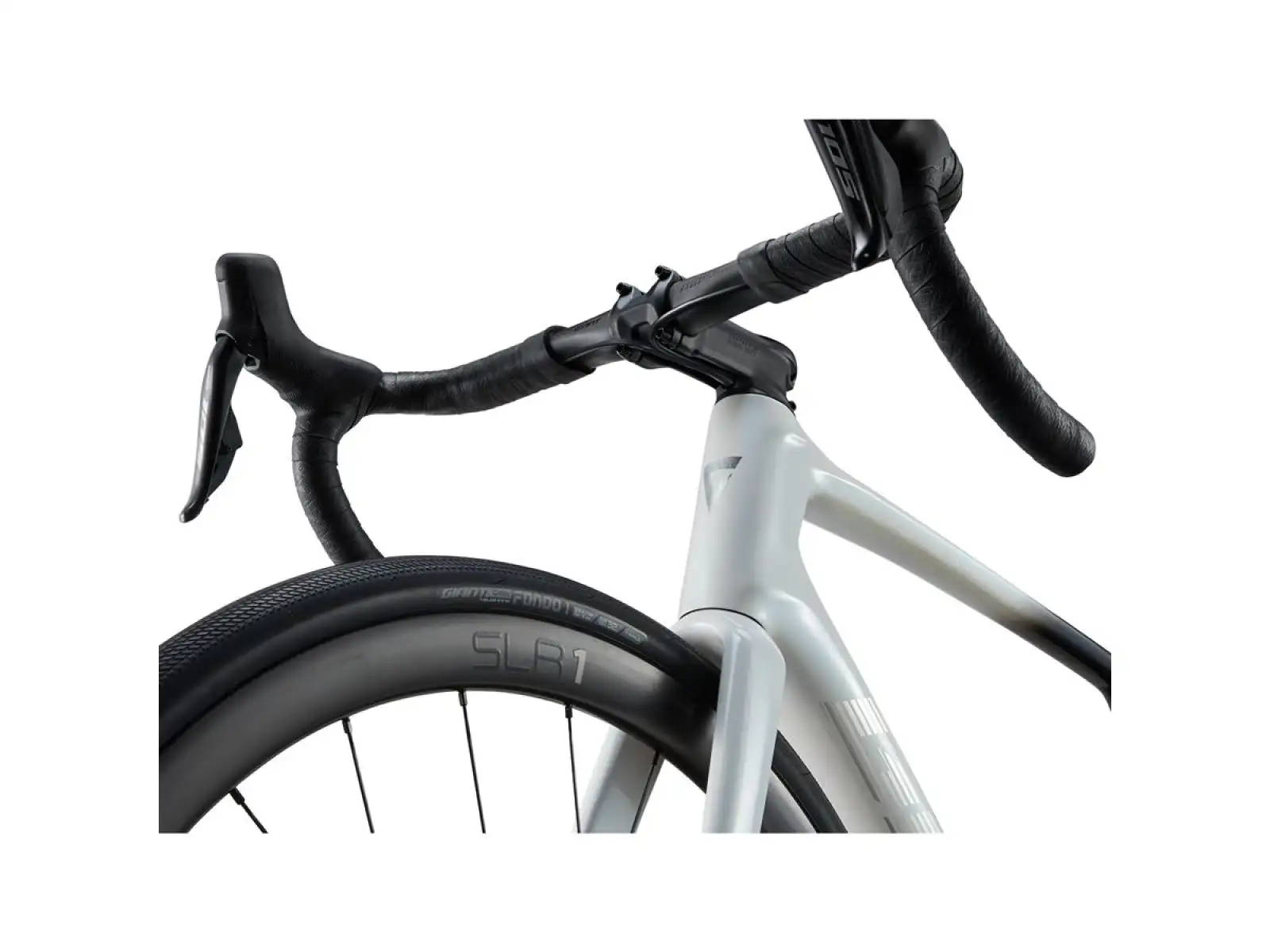 Giant Defy Advanced Pro 1 road bike Unicorn White