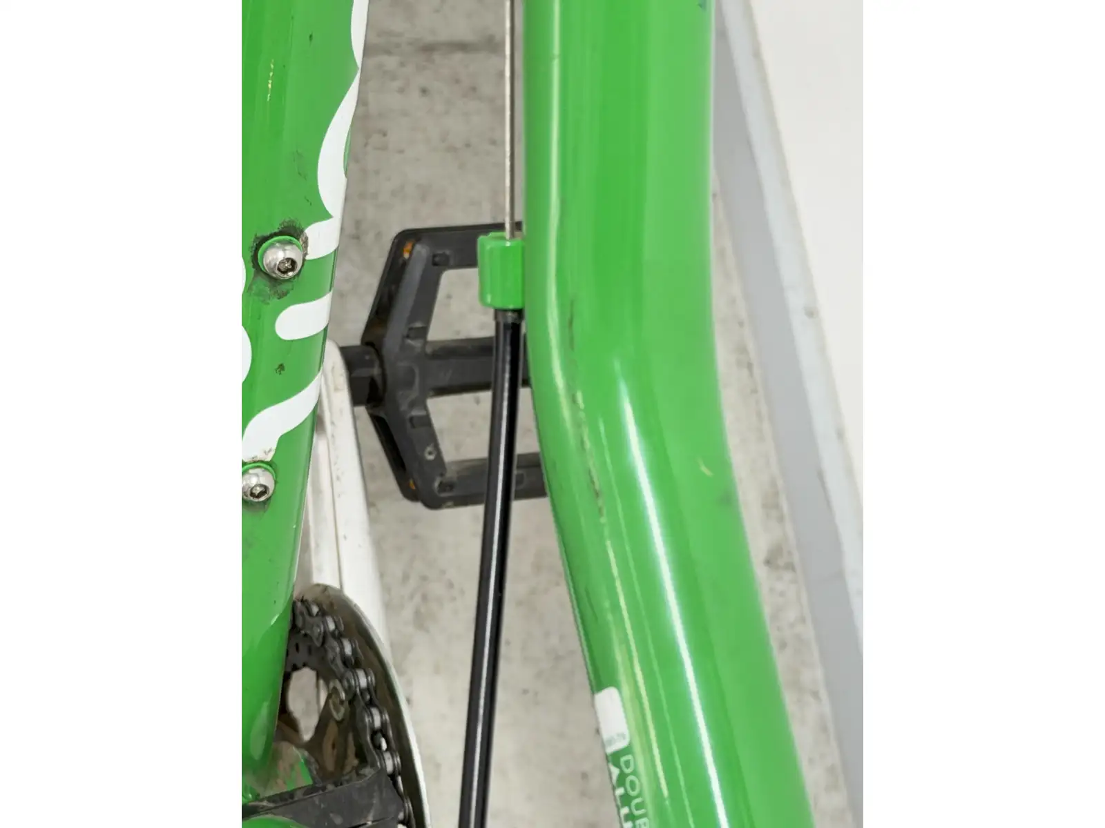 Woom 5 green 24 kids bike BAZAR