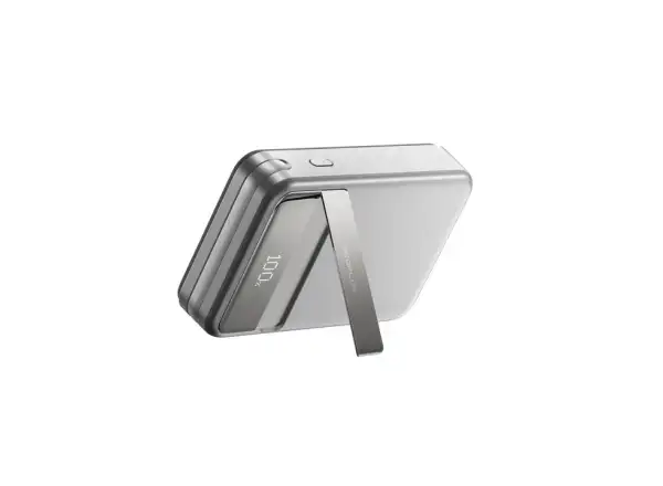 EcoFlow RAPID 5,000 mAh magnetic power bank silver