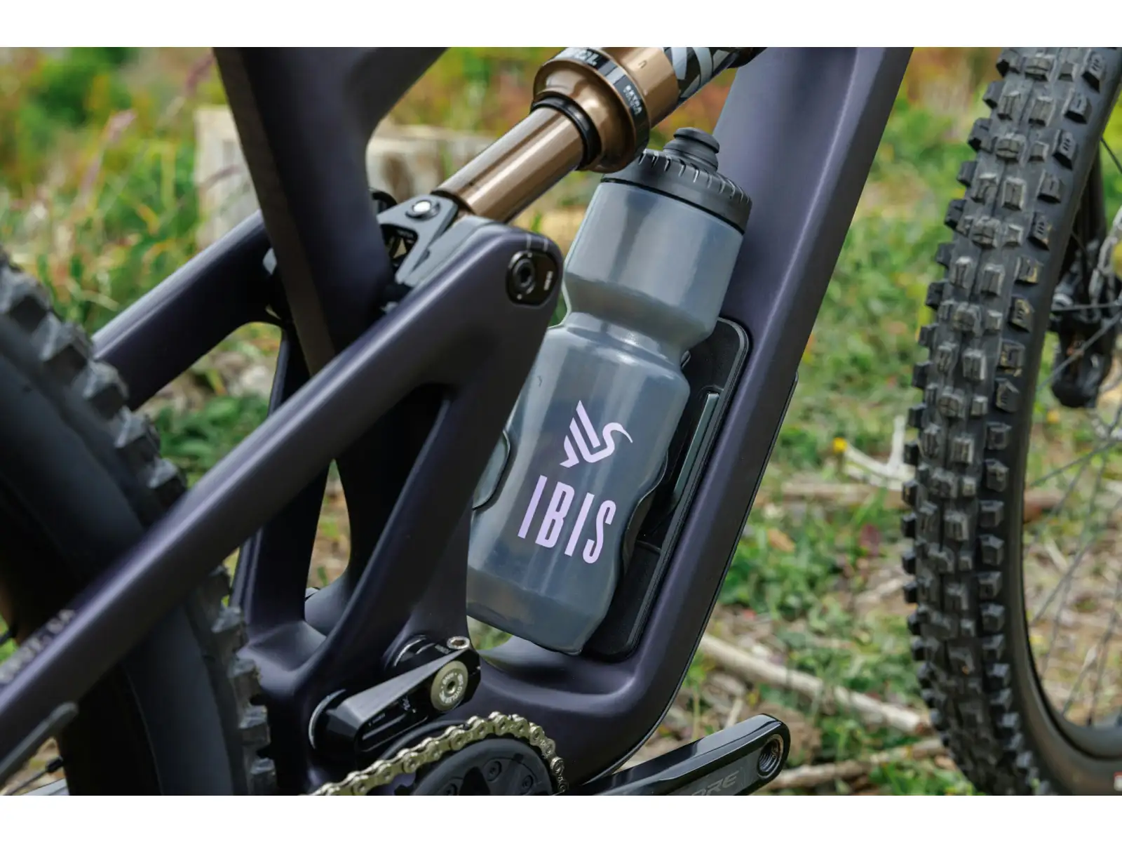 Ibis Ripmo V3 Deore mountain bike Heckleberry Purple