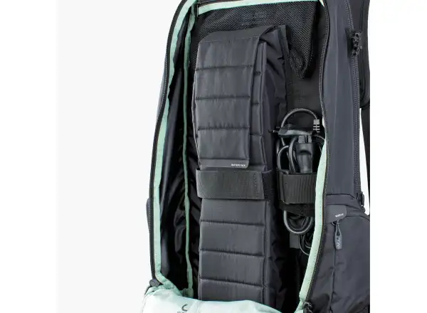 Evoc FR Trail E-ride backpack 20 l black