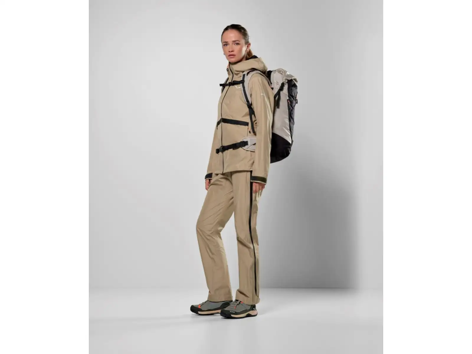 Salewa Puez women's backpack 32 l + 5 l Black Out/Oatmeal