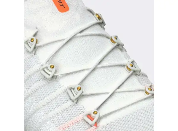 DMT Pogis Superlight road cycling shoes White