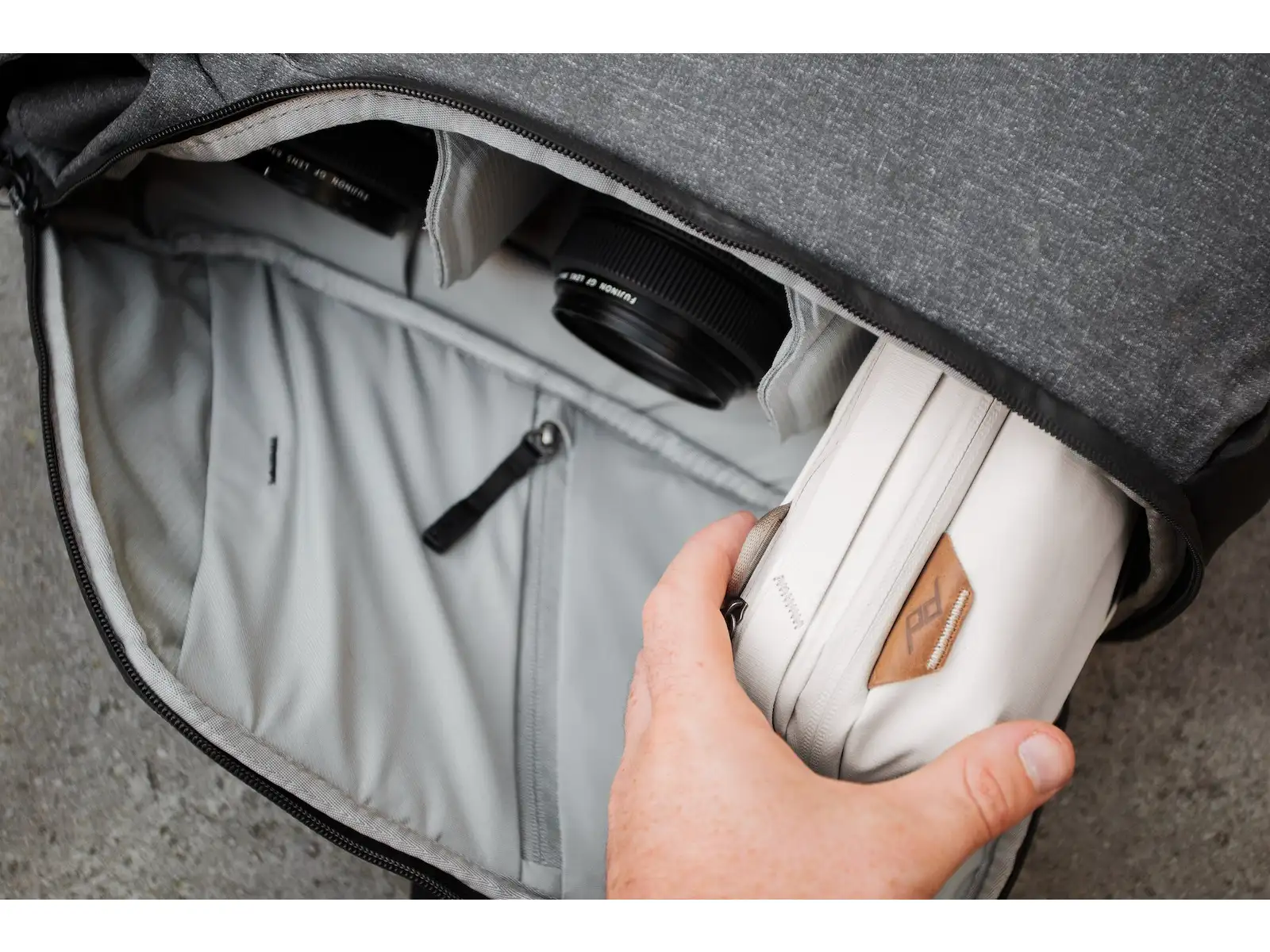 Peak Design Tech Pouch 2 l bag Charcoal