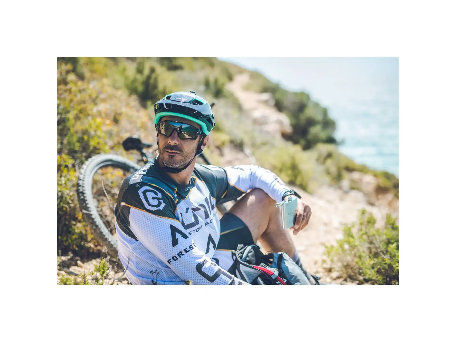Lezyne Classic Flask Stainless flask