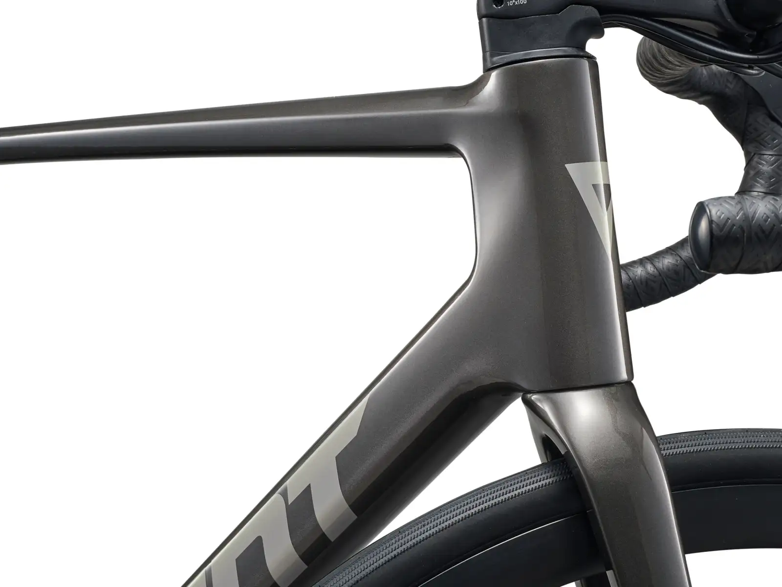 Giant TCR Advanced 2 KOM road bike Stealth Chrome