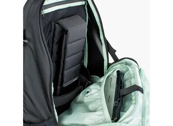 Evoc FR Trail E-ride backpack 20 l black