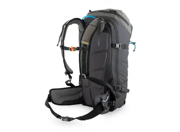 Pinguin Ridge 28 winter backpack Black