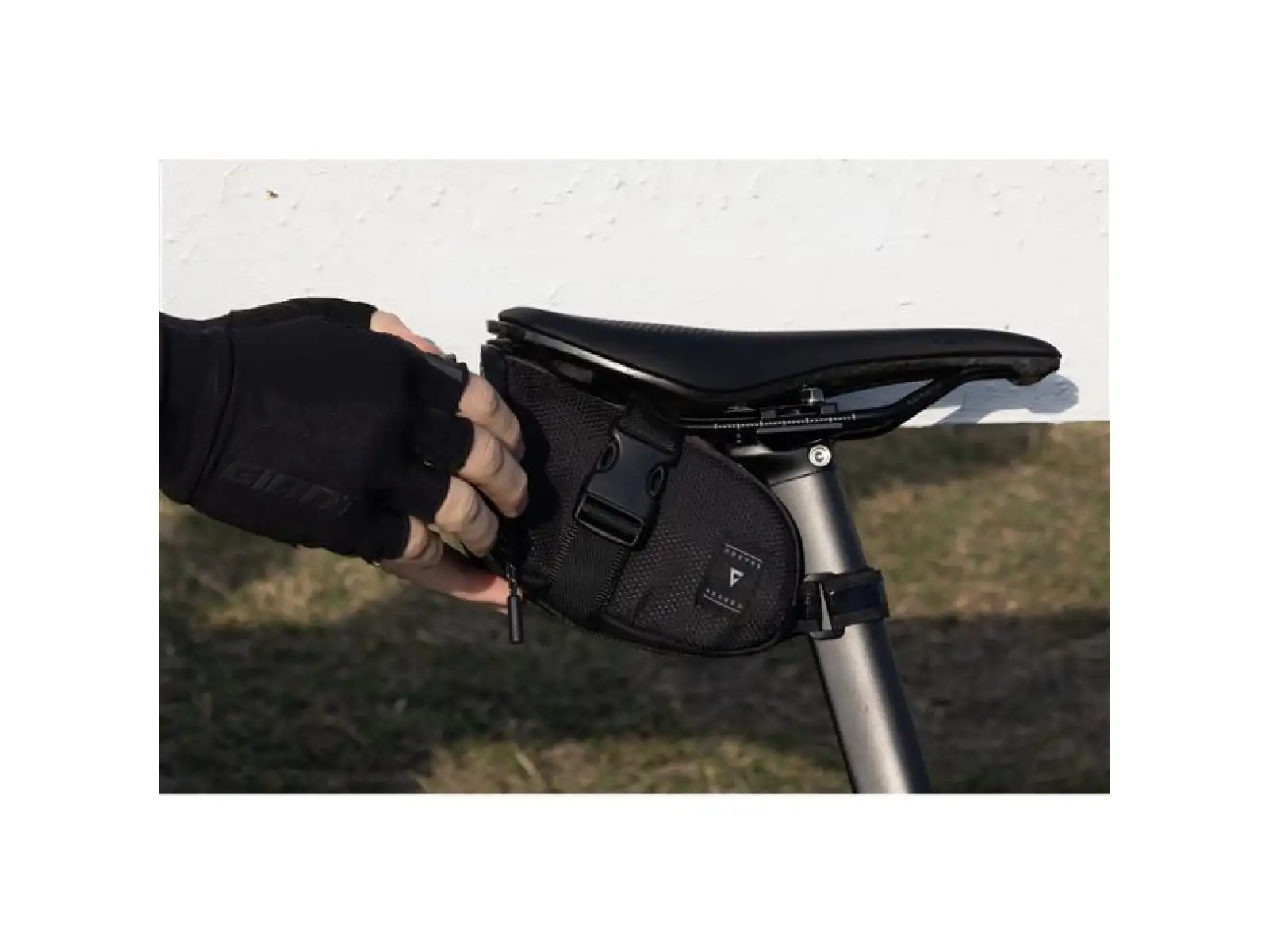 Giant Shadow Seat Bag saddle bag Black