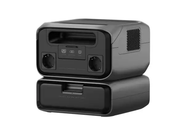 EcoFlow RIVER 3 Max charging station