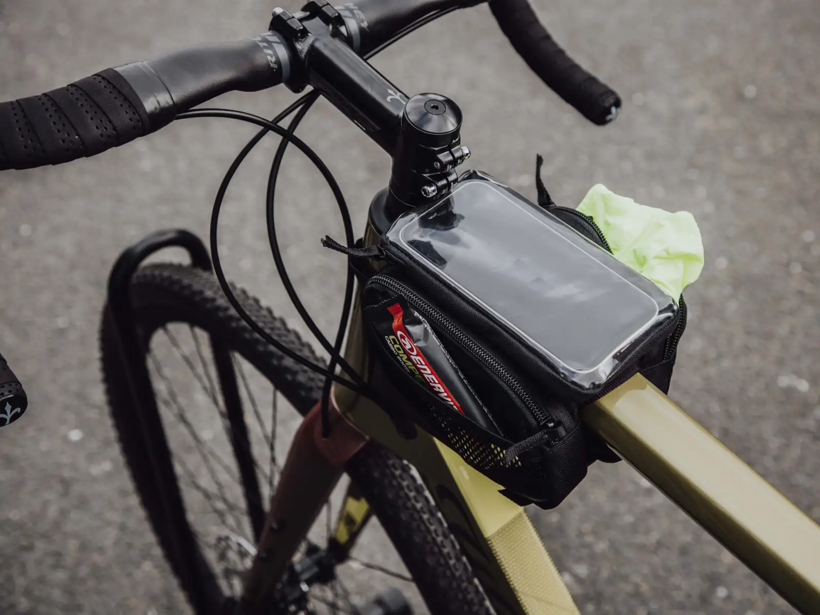 Force Dual frame bag smartphone black