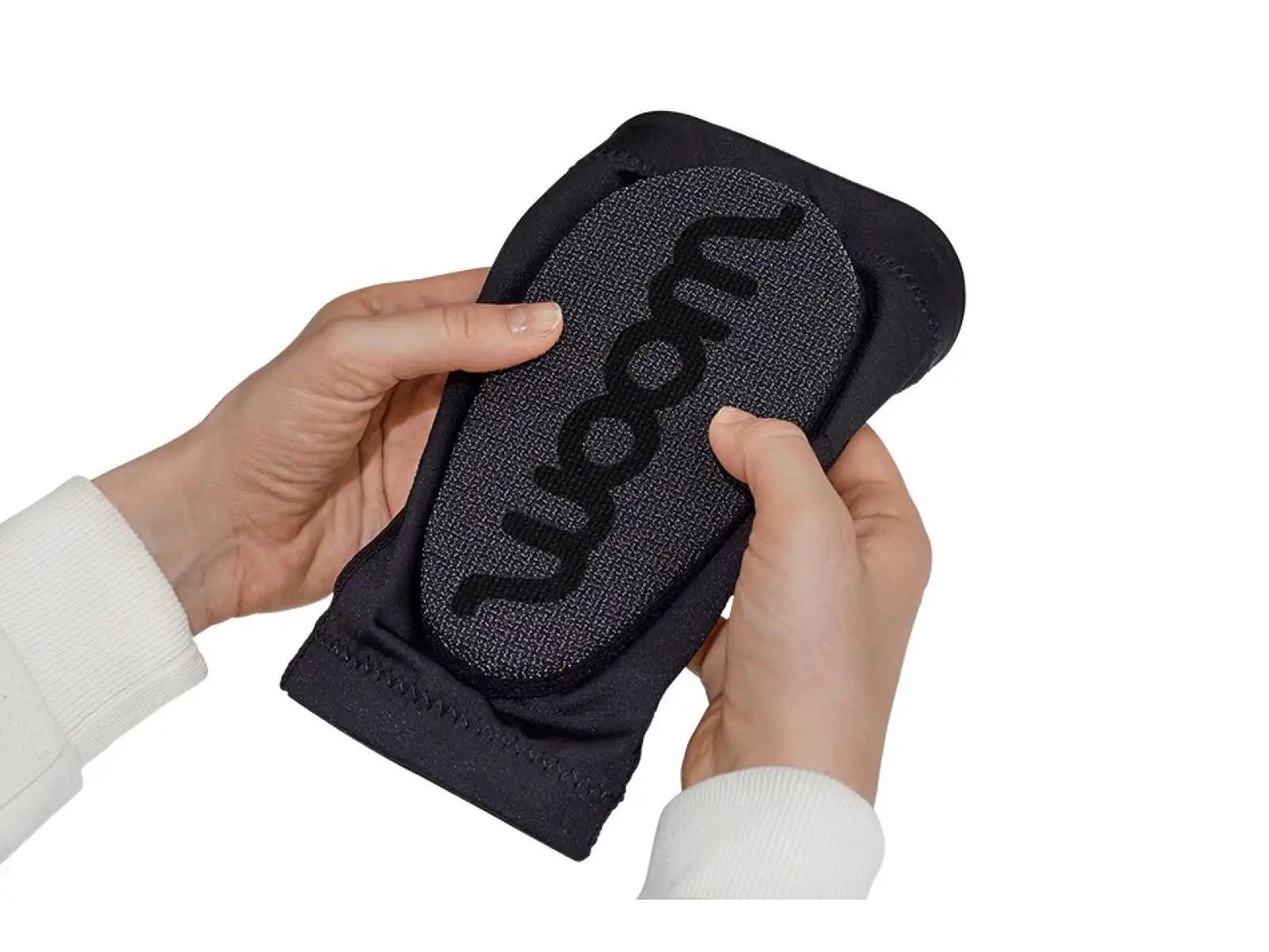 Woom Neebows children's elbow protectors