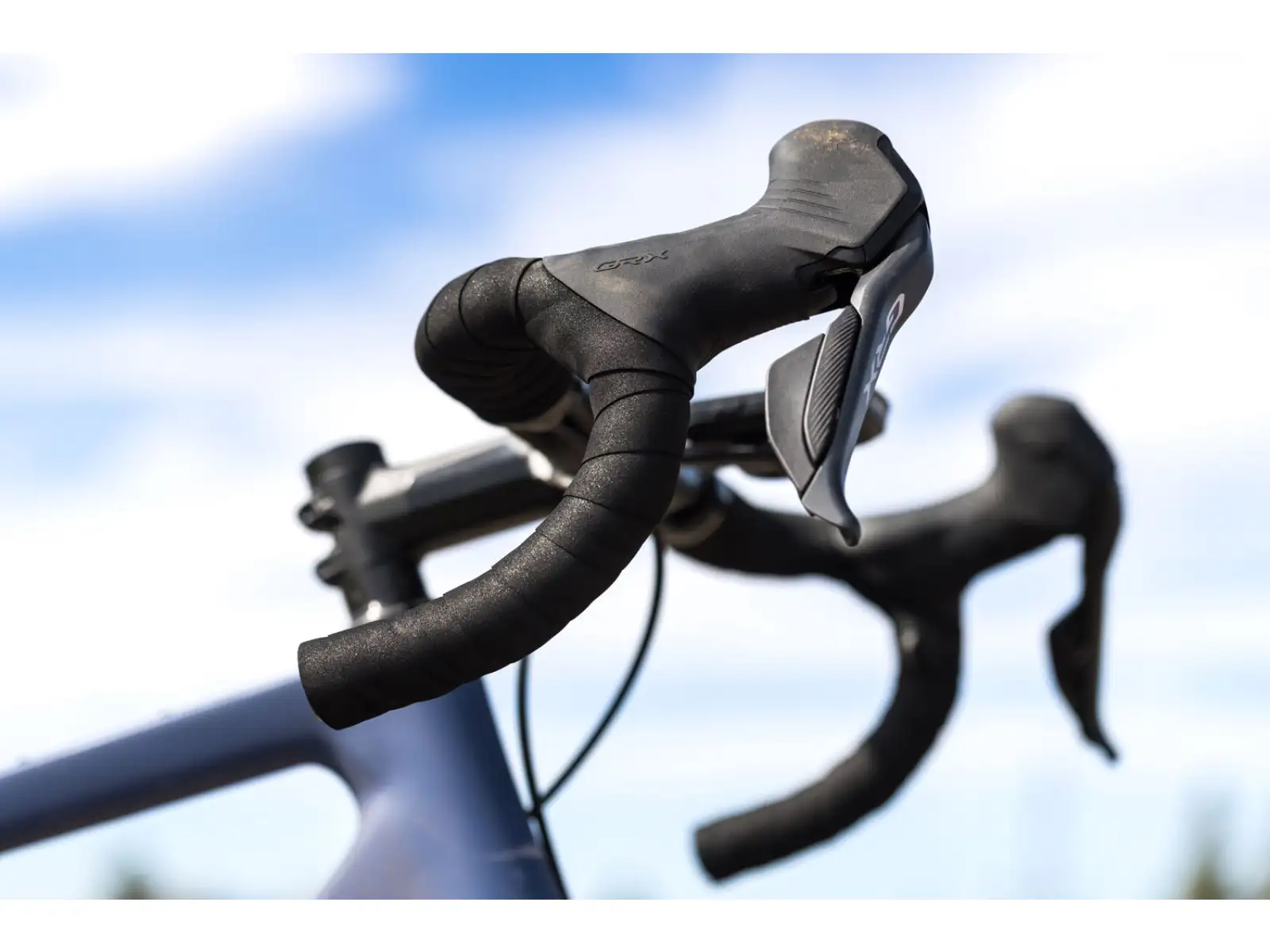 Shimano GRX Di2 ST-RX825 12sp. right shift and rear brake lever