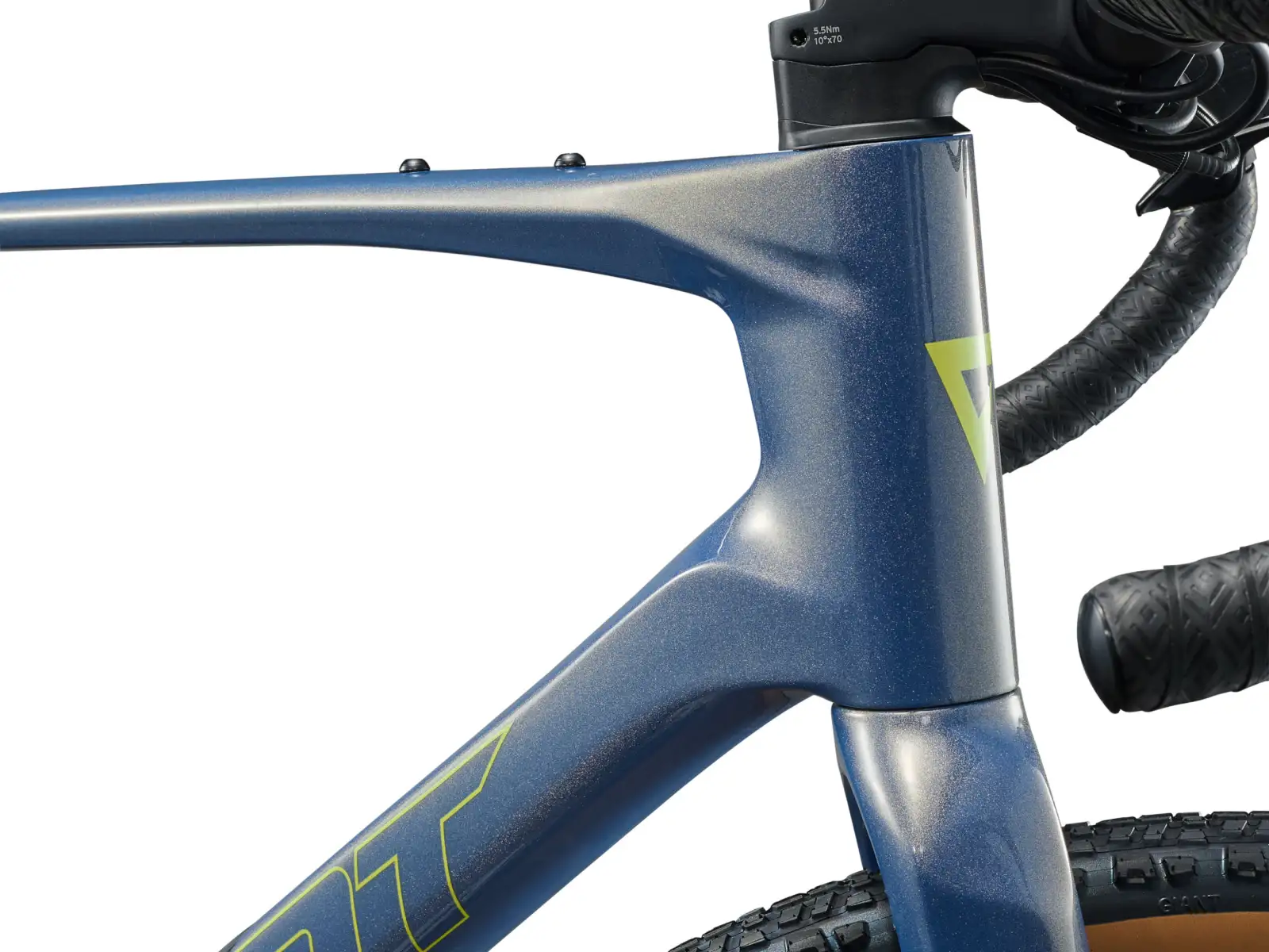 Giant Revolt Advanced 1 gravel bike Midnight Moon