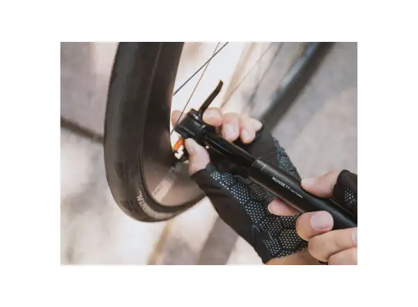 Topeak Roadie TT pump black