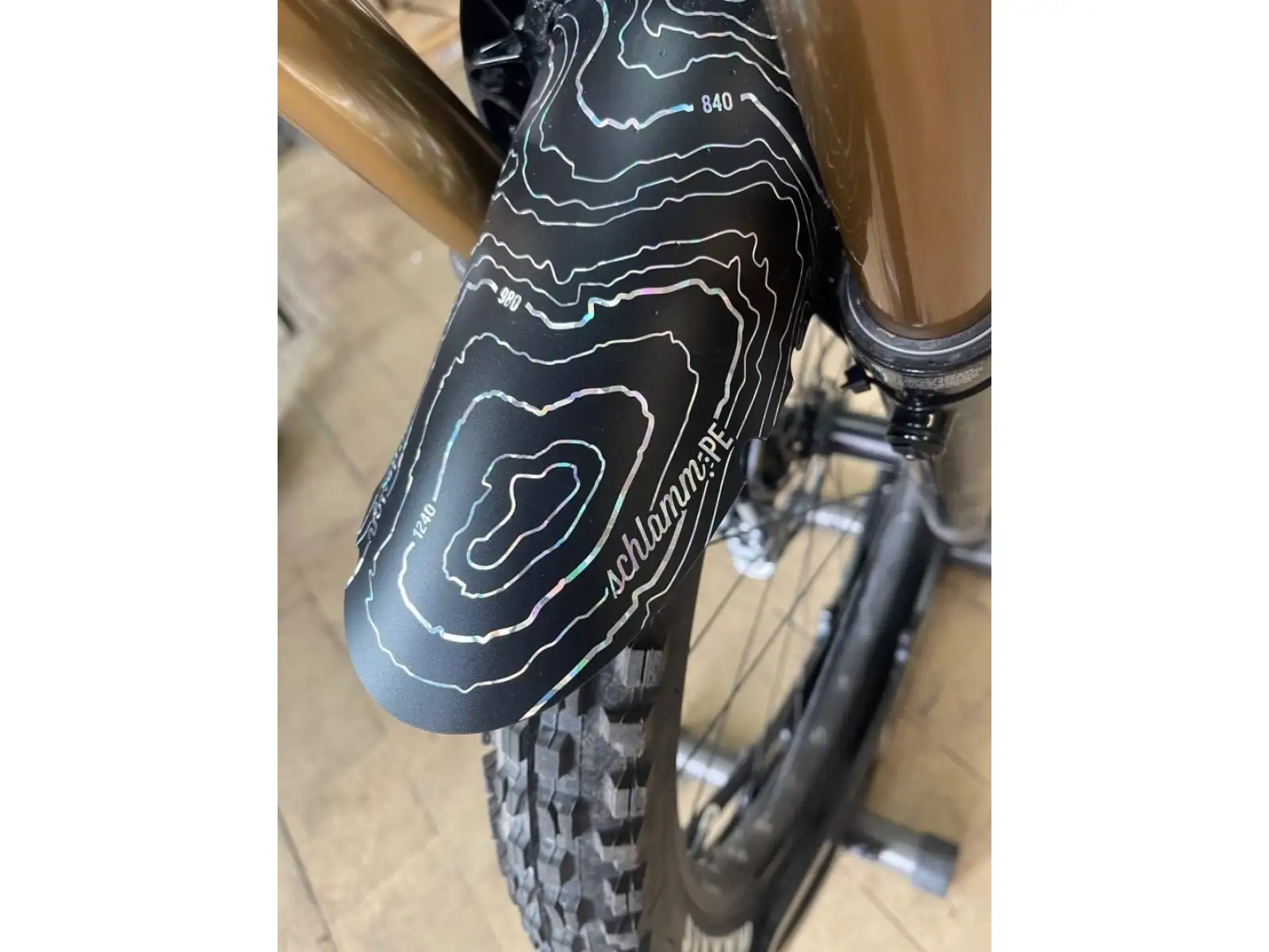 Rie:sel Schlamm:PE mudguard Höhenlinien