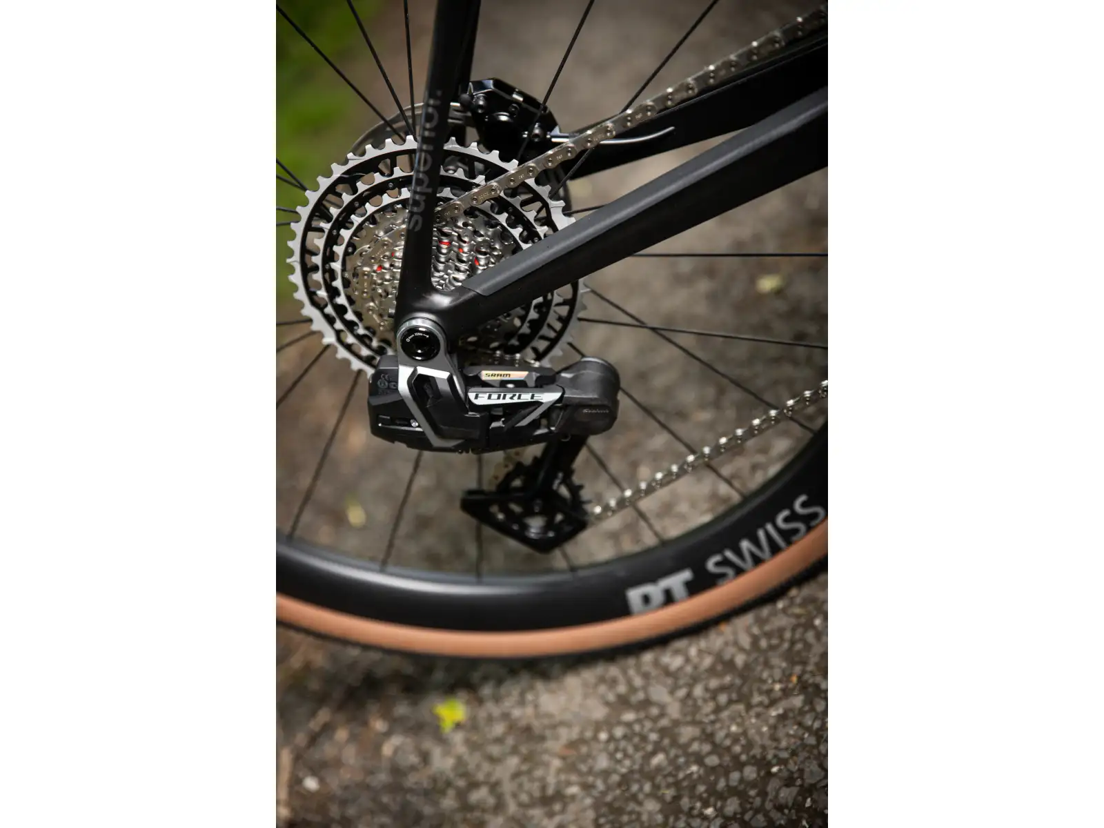 Superior XR 9.8 GR gravel bike Matte Carbon/Gloss Black