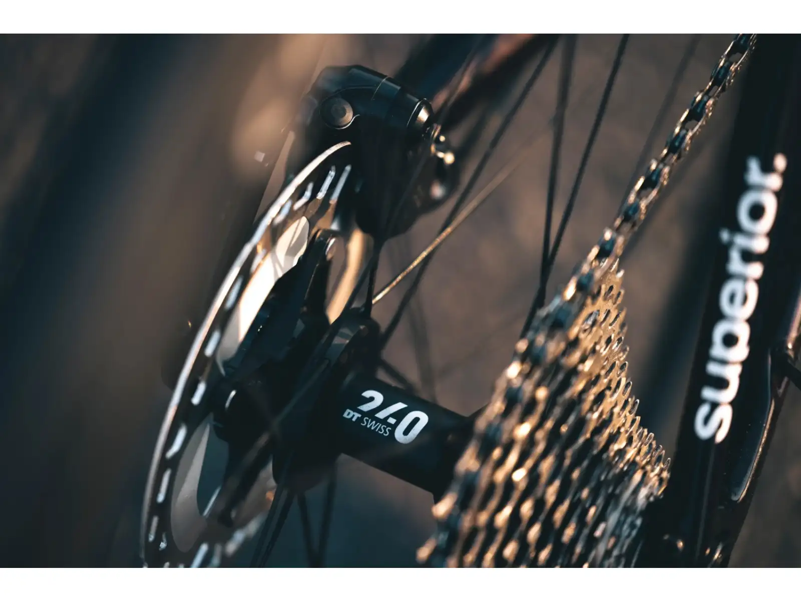 Superior X-Road 9.8 GF road bike gloss carbon red