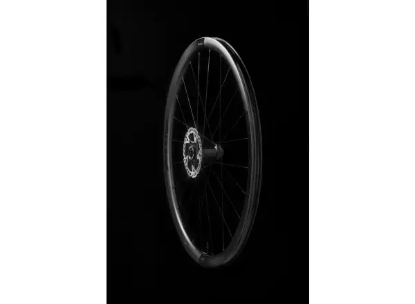 FFWD RYOT33 DT240 2:1 EXP road wheels clincher MattBlack freehub Sram XDR