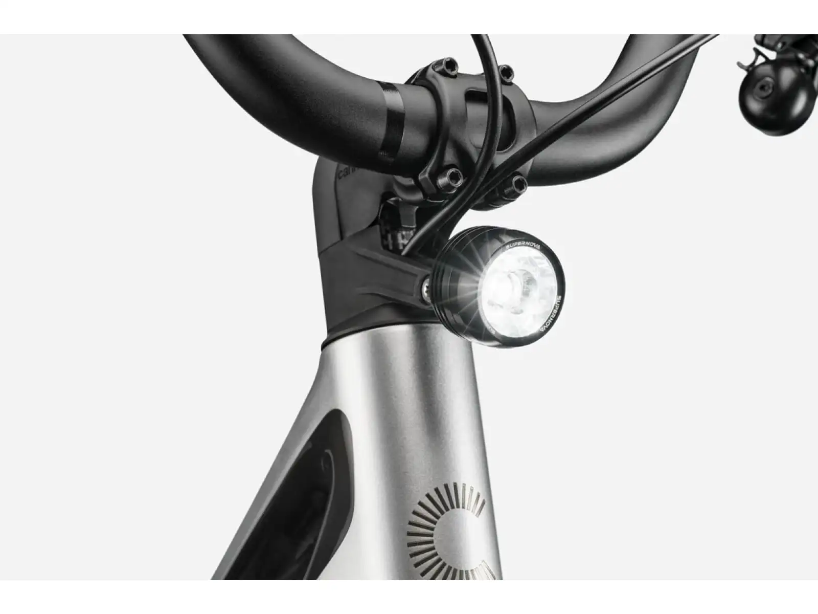 Cannondale FlyingV 1 Silver city lightweight e-bike