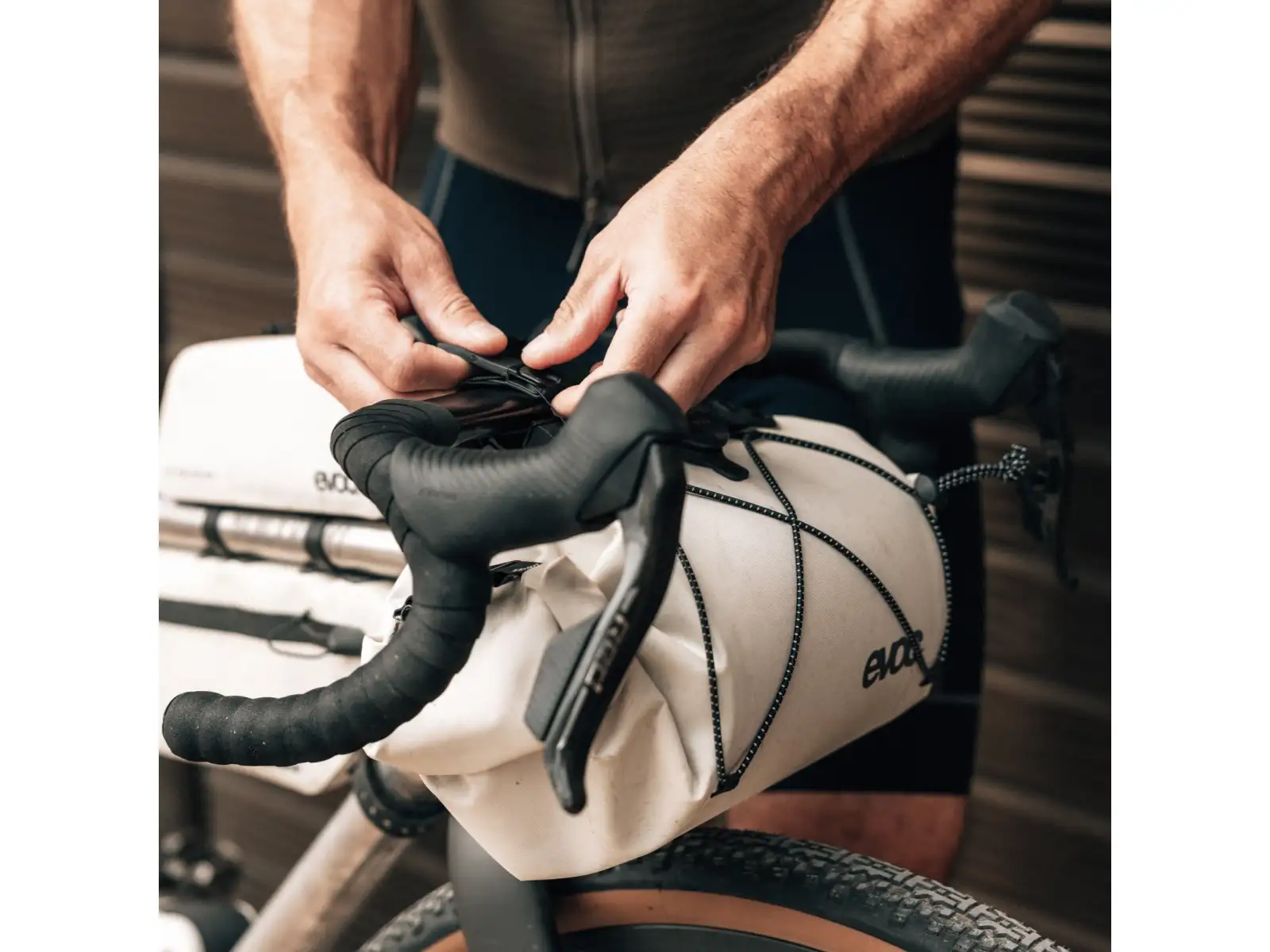 Evoc Handlebar Pack BOA WP 9 handlebar bag Black