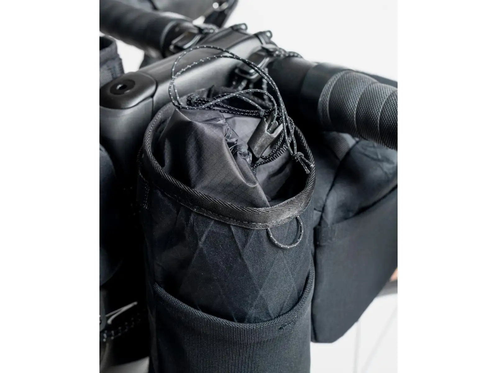 POC Ultra Snack handlebar bag 1 l Uranium Black