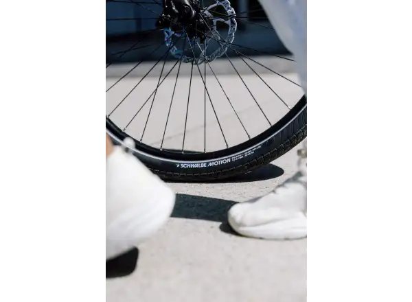 Schwalbe Motion Big Apple E-25 RaceGuard 26x2,00" wired tire black-reflex