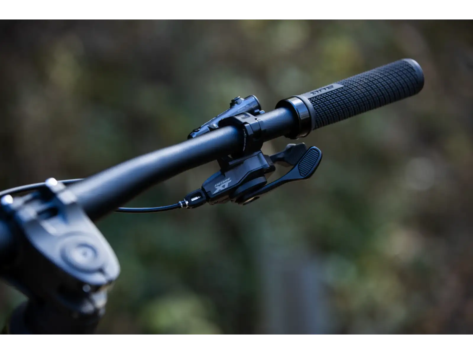 Superior eXF 9049 B full-suspension e-bike Gloss Olive Mettalic/Black