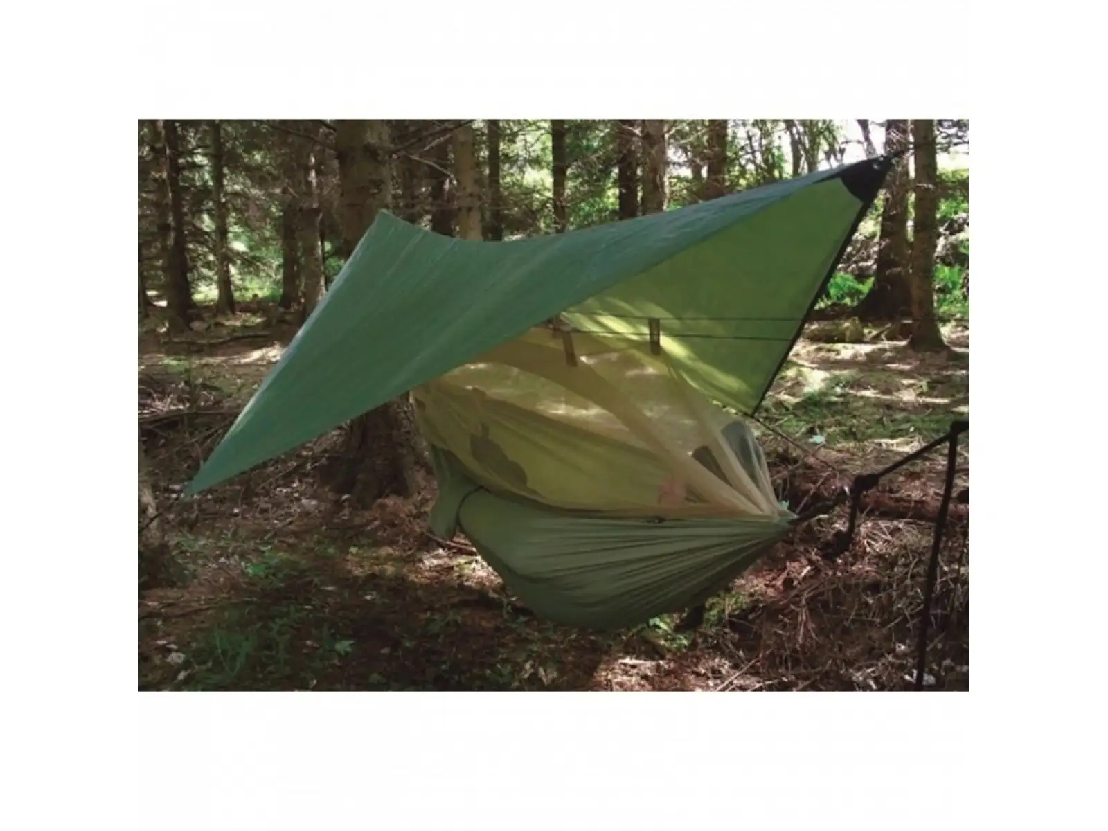 Highlander Nomad hammock with canopy and mosquito net