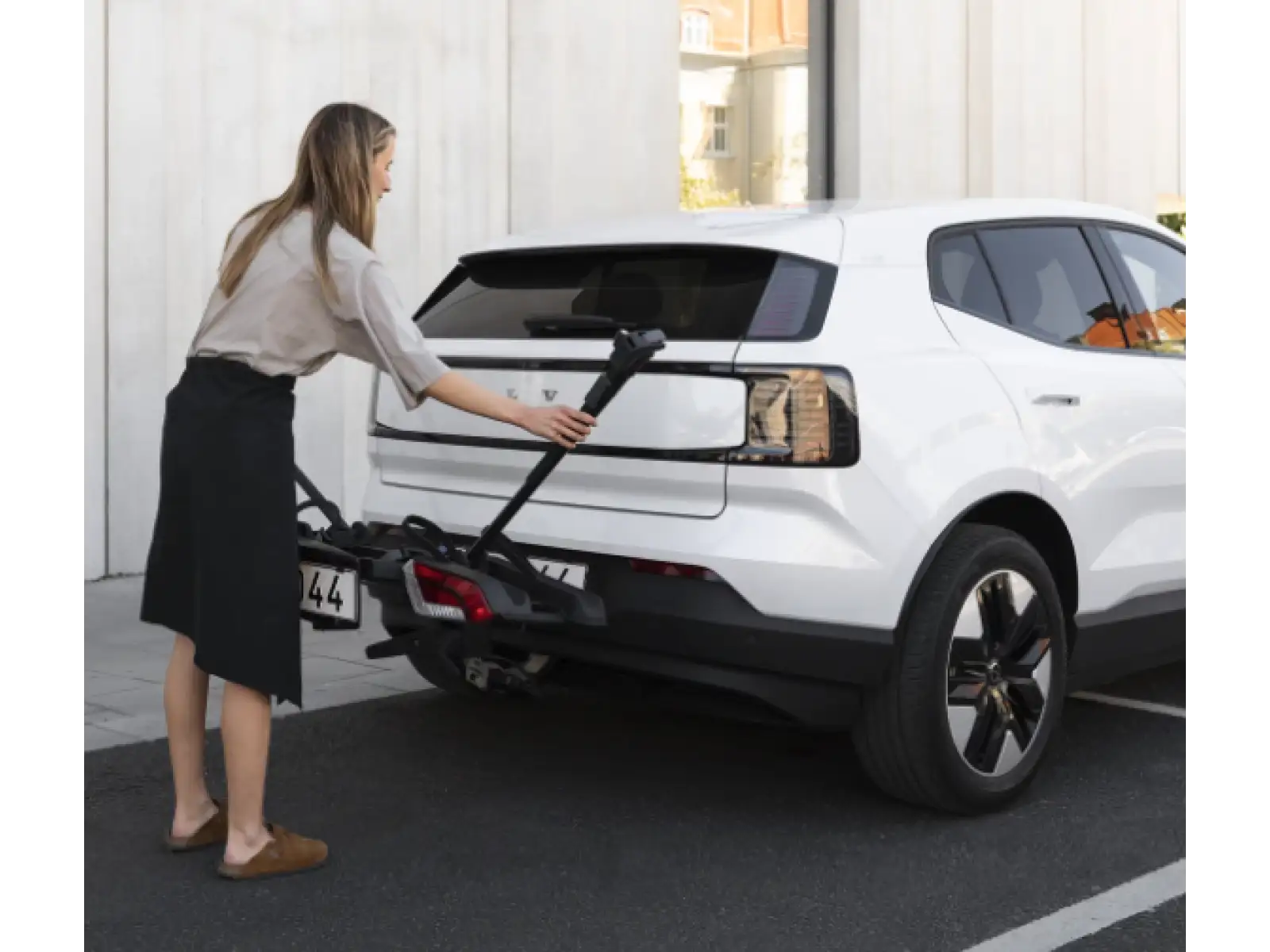 Thule OutPace carrier on towbar for 3 bicycles