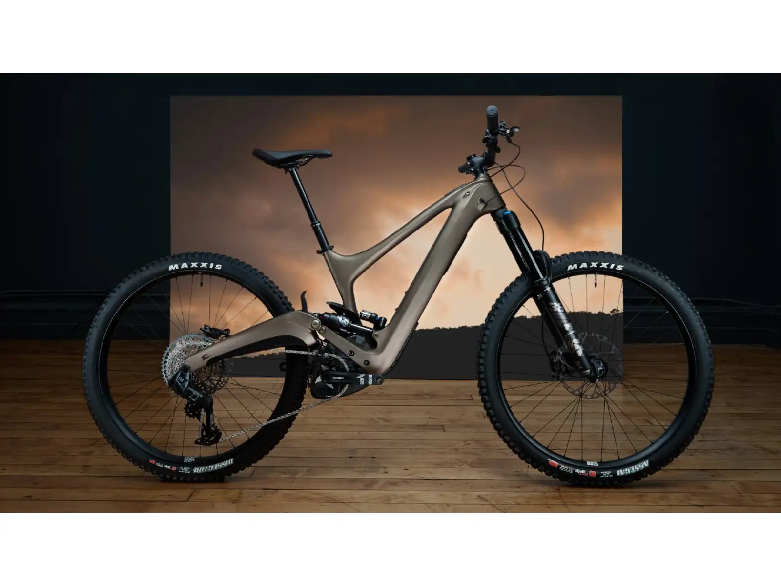 Ibis Oso GX T-Type full-suspension e-bike Grizzly Bronze