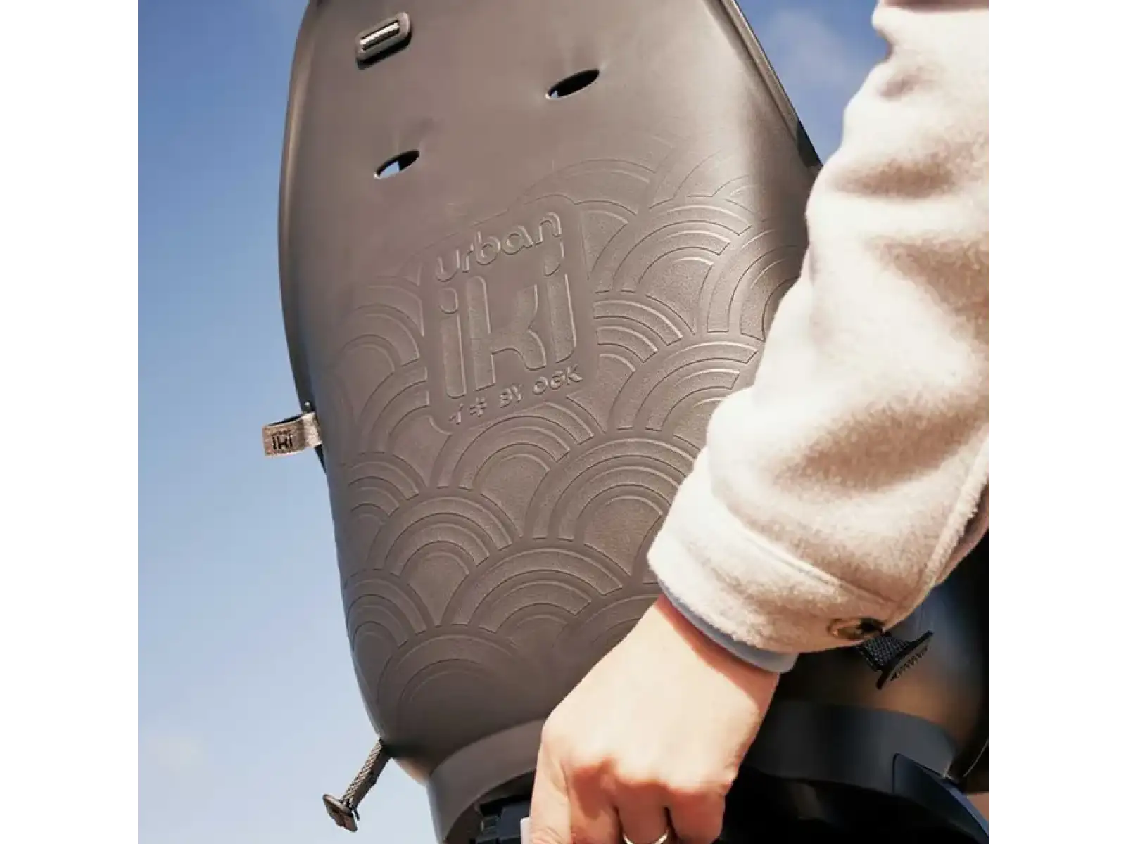 Urban Iki Ta-ke rear seat for MIK carriers Bincho Black/Bincho Black