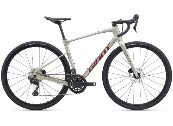 Giant Revolt Advanced 2 gravel bike Golden Haze