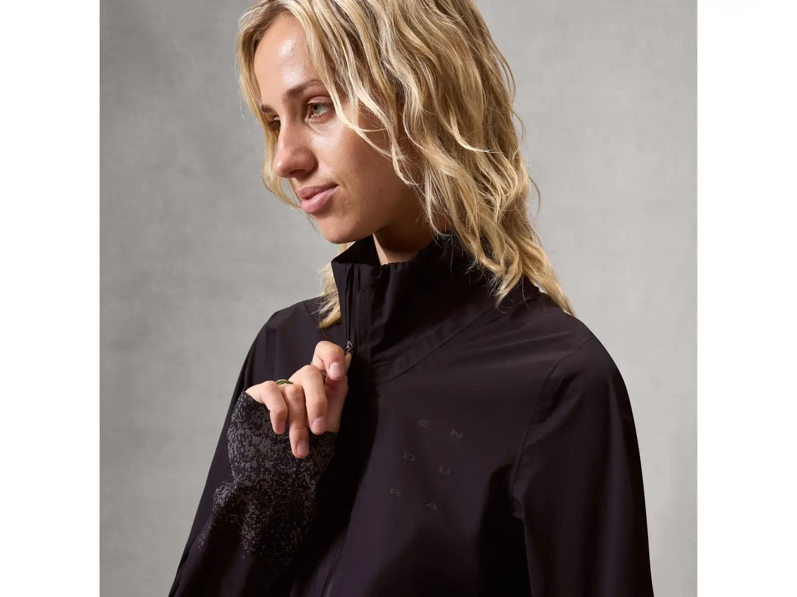 Endura Alltrack Race women's waterproof jacket Black