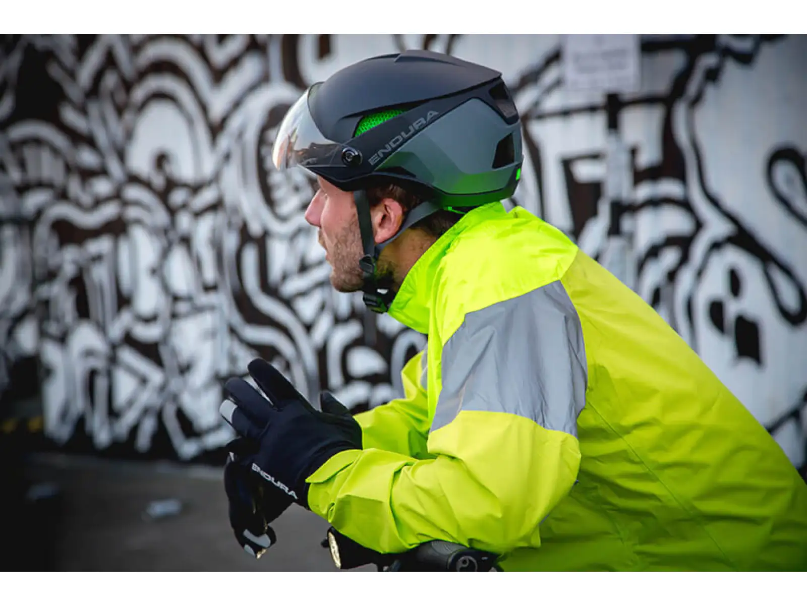 Endura Speed Pedelec helmet black
