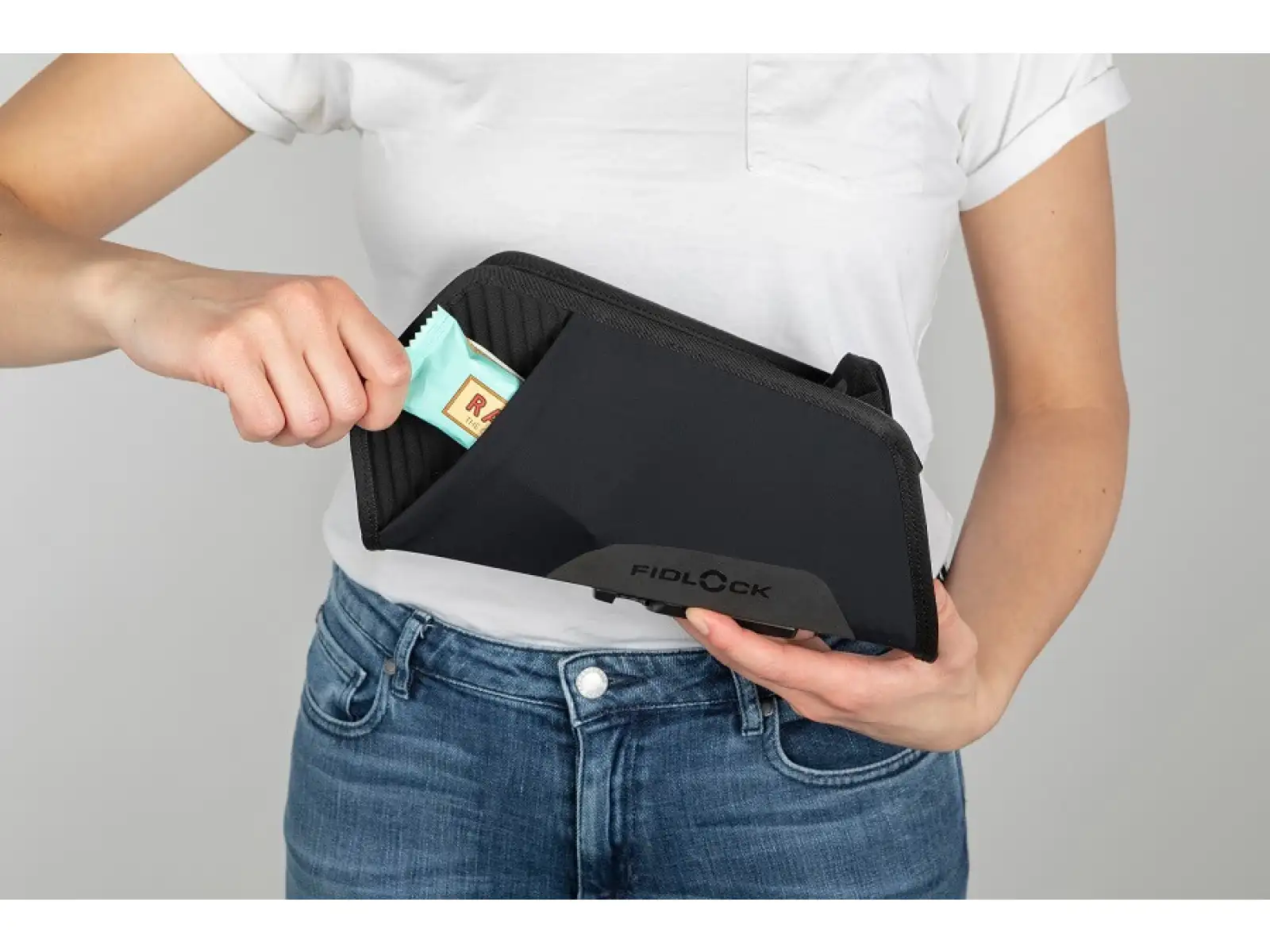 Fidlock Twist Essential bag 2400 ml black