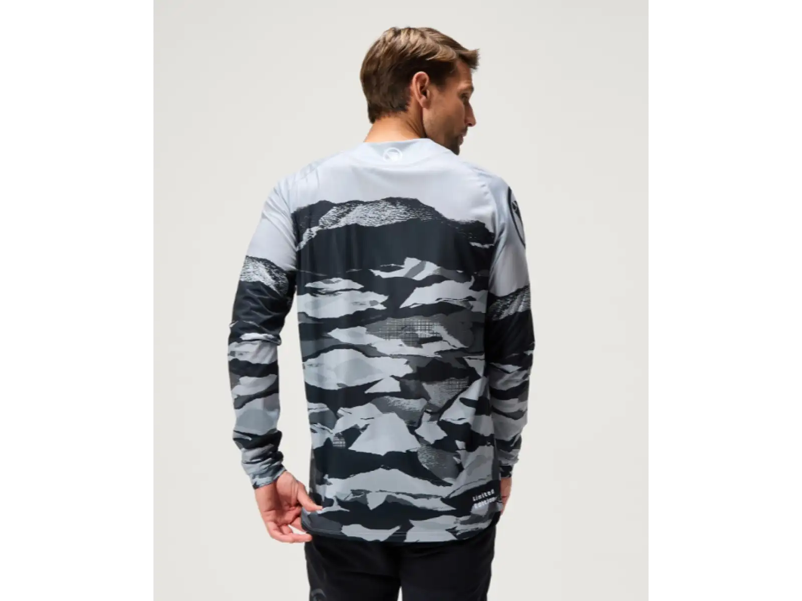 Endura LTD Mountain Camo men's jersey long sleeve Black