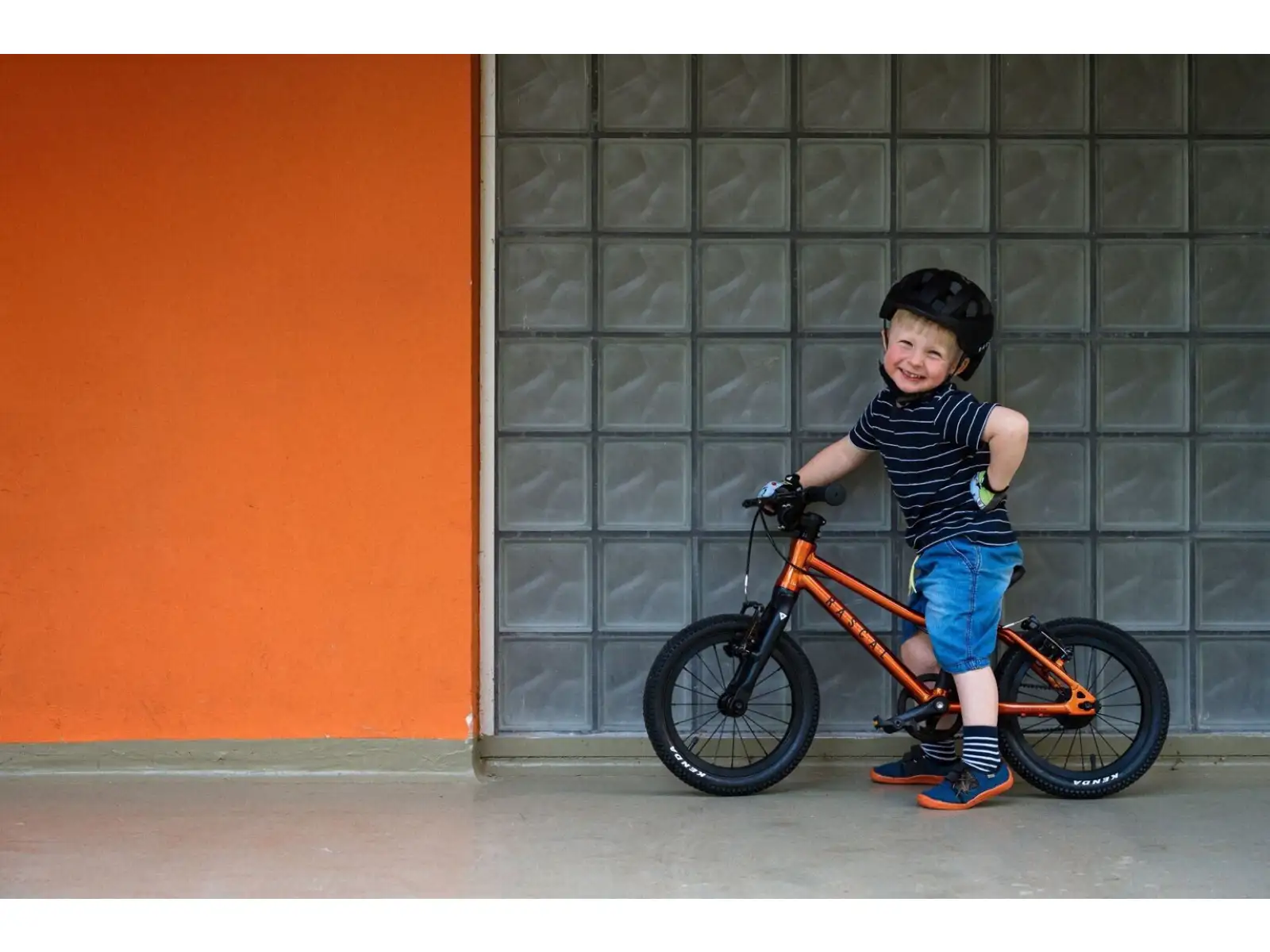 Rascal 14 children's bike Gold