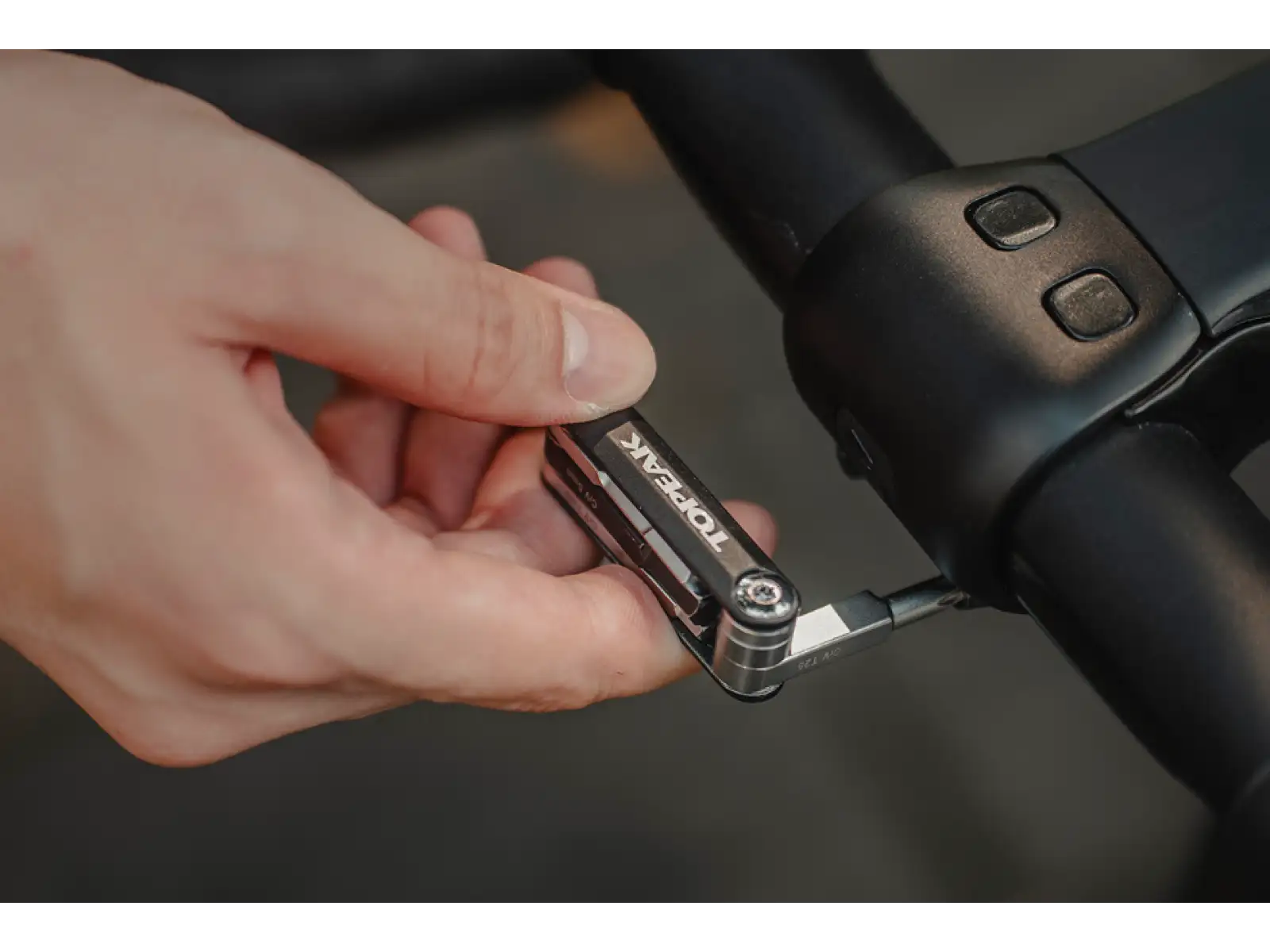 Topeak Nano 7 tool