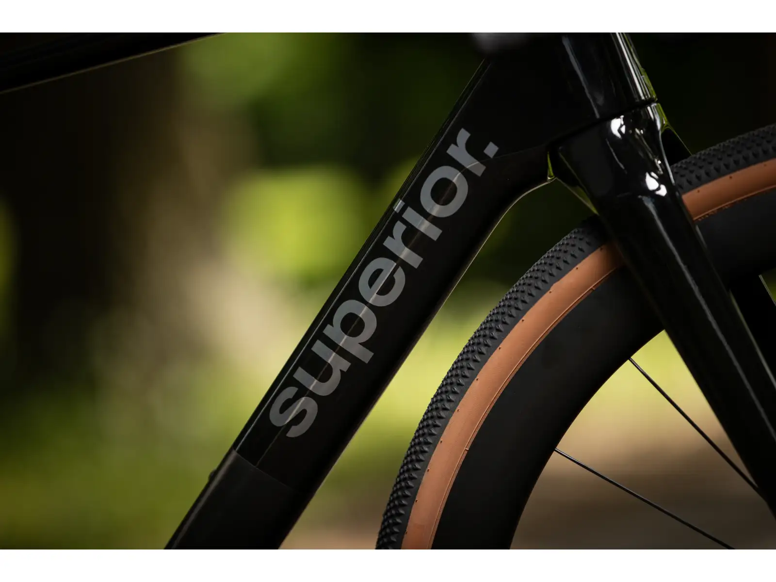 Superior XR 9.8 GR gravel bike Matte Carbon/Gloss Black
